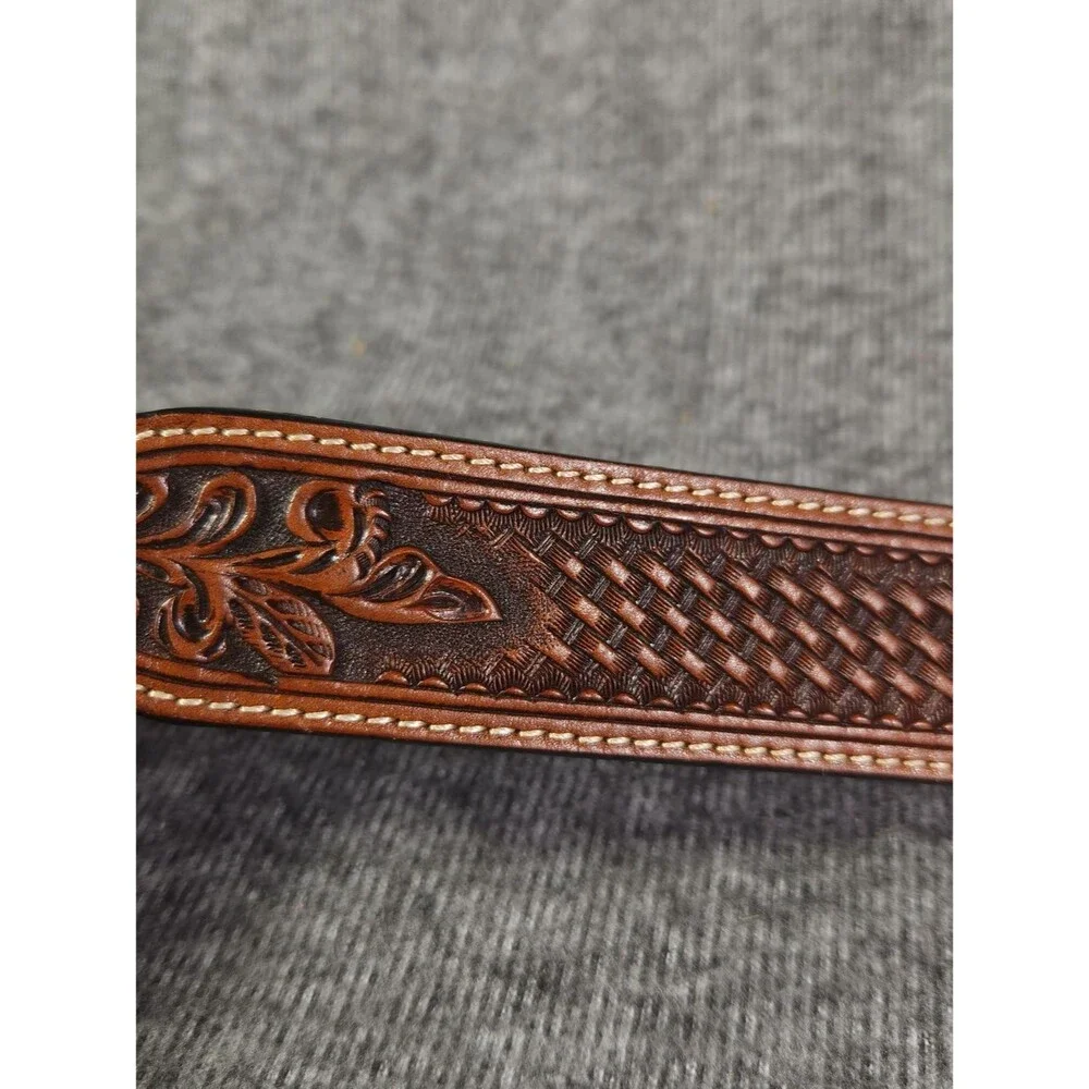 Men's 3D Conpany Brown Or Black Leather Western Belt with Decorative Concho 44